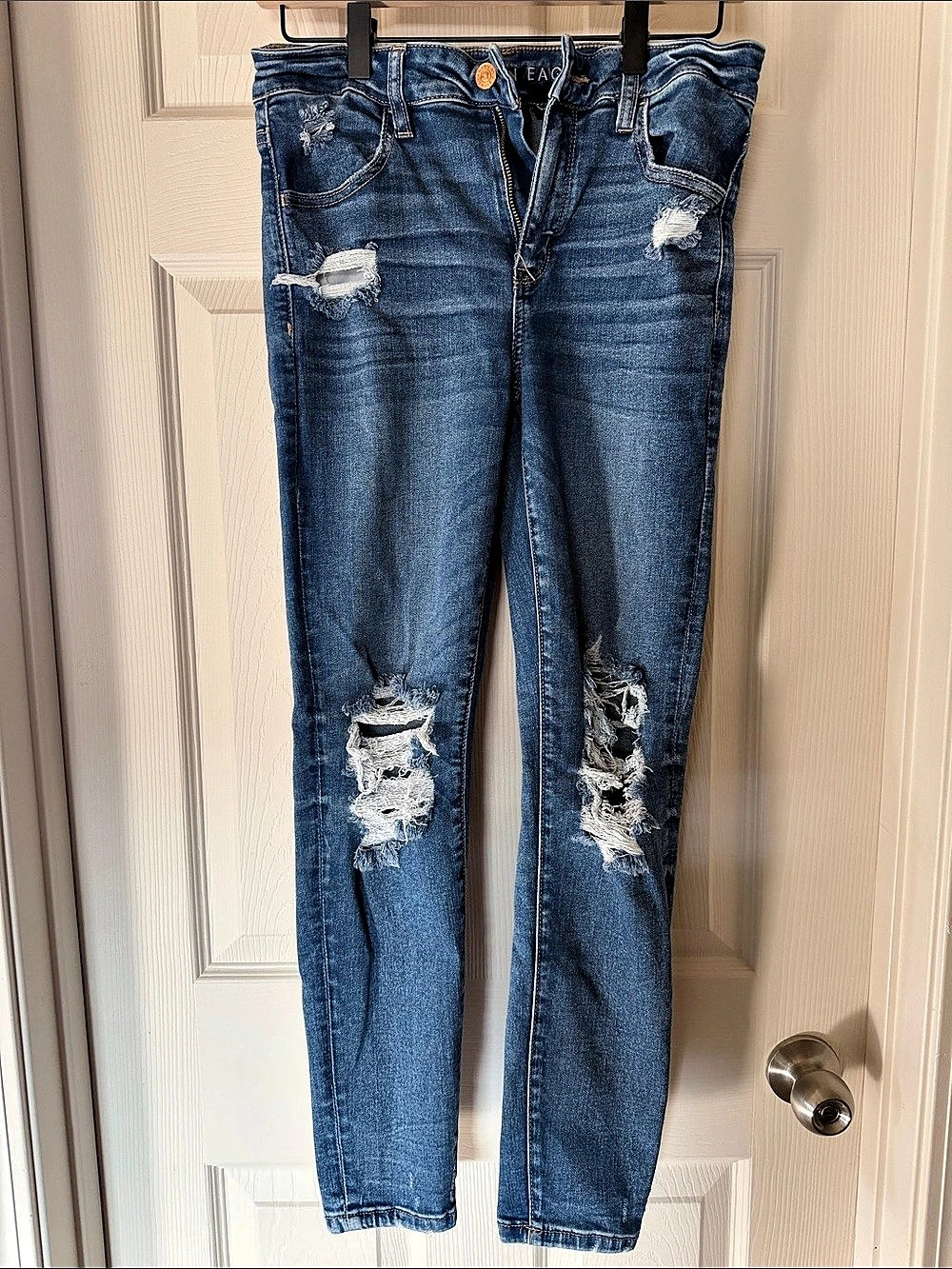 American Eagle Next Level Stretch High-Rise Jegging Distressed High Rise